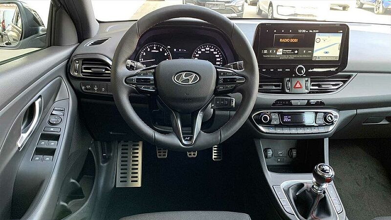 Hyundai i30 Fastback 1.5 N-Line DAB KA LED NAVI RFK PDC